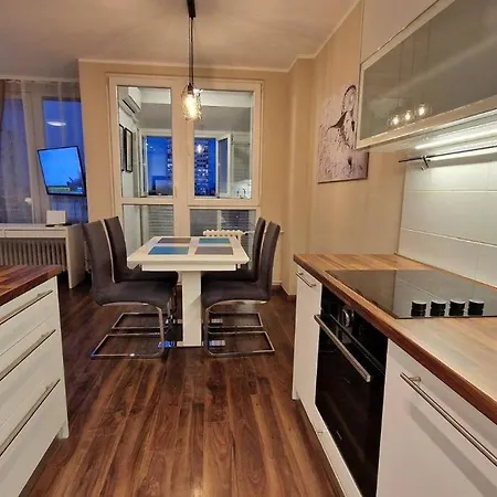 Meri * ベオグラード