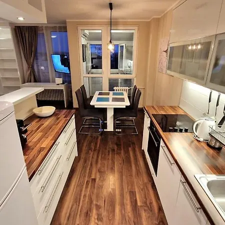 アパート Meri ベオグラード