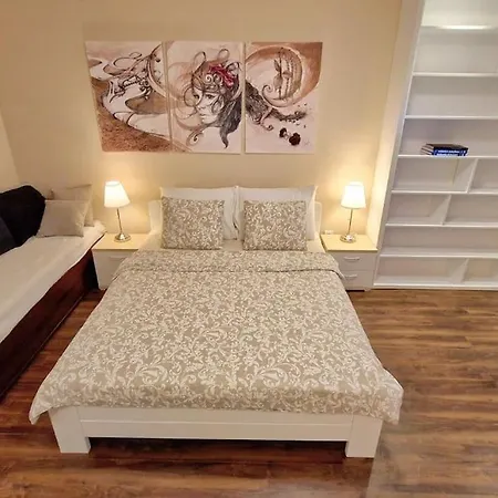 Meri Apartment *